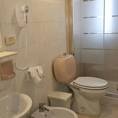 Bed & Breakfast Lucia & Giovanni Giardini Naxos